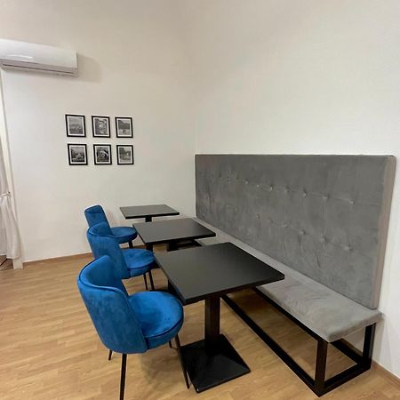 Nabab-Napoli Bed And Breakfast Bagian luar foto